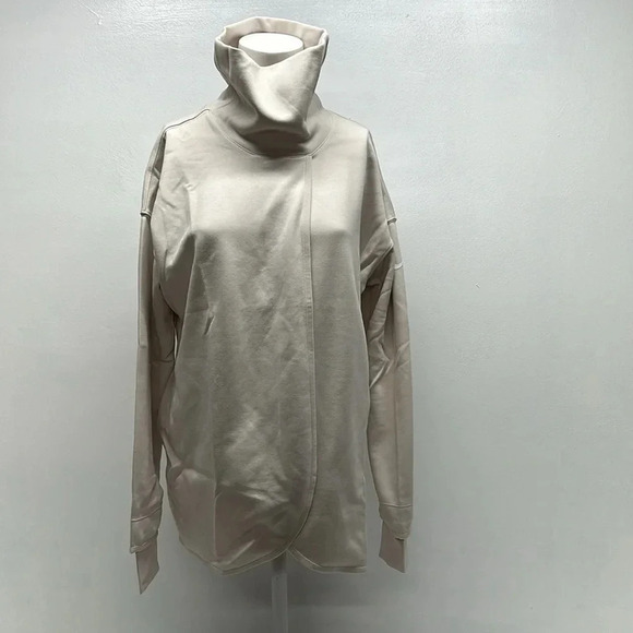 Nike Reversible Pullover Maternity Long Sleeve Sweatshirt Cream New NWT Medium - Picture 2 of 9